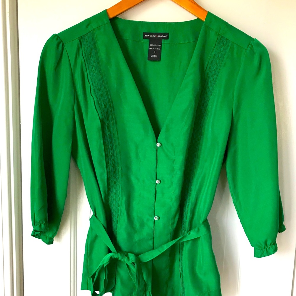 New York & Company Ladies Blouse